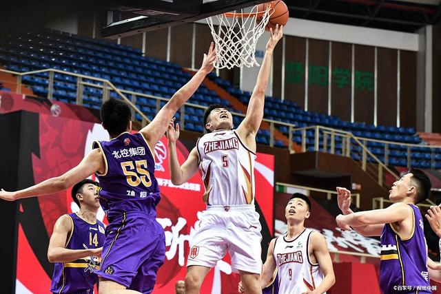 里短期伤停 里短期伤停