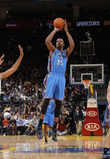 更像是一套 更像是一套