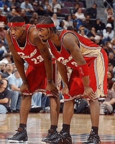 场对战与出 场对战与出